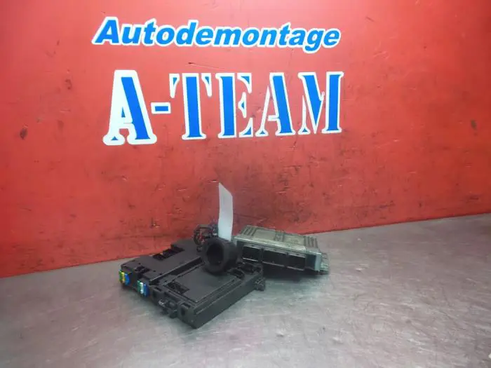 Ordinateur gestion moteur Peugeot 206