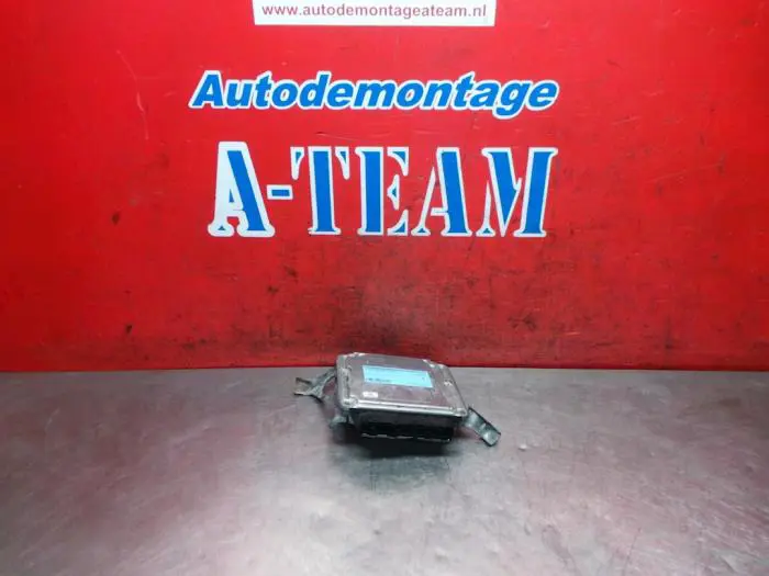 Ordinateur gestion moteur Toyota Auris