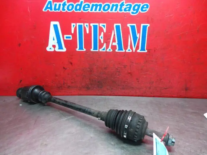 Arbre de transmission avant droit Mitsubishi Carisma