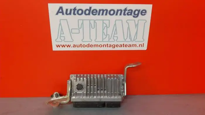 Ordinateur gestion moteur Toyota Auris