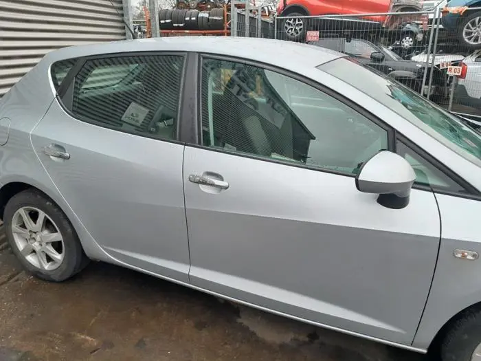 Portierruit 4Deurs rechts-voor Seat Ibiza