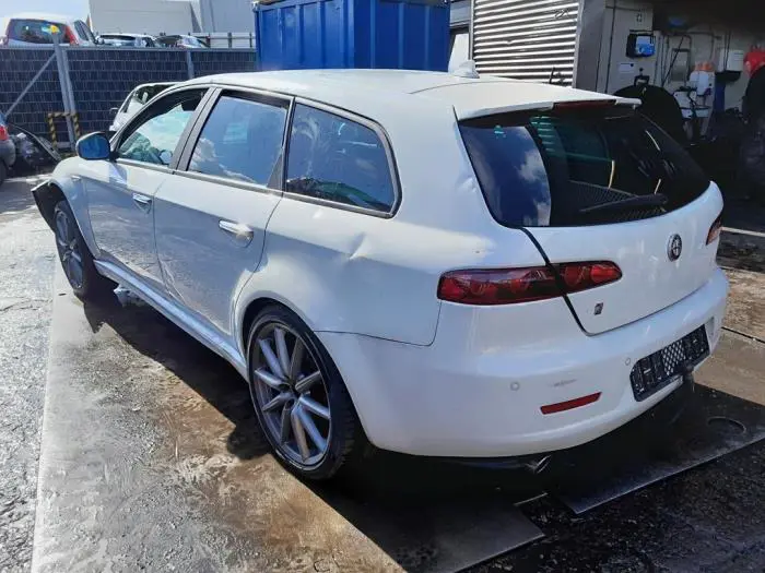 Feu arrière gauche Alfa Romeo 159