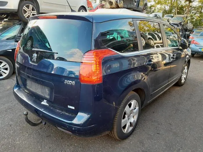 Vitre portière 4portes arrière droite Peugeot 5008