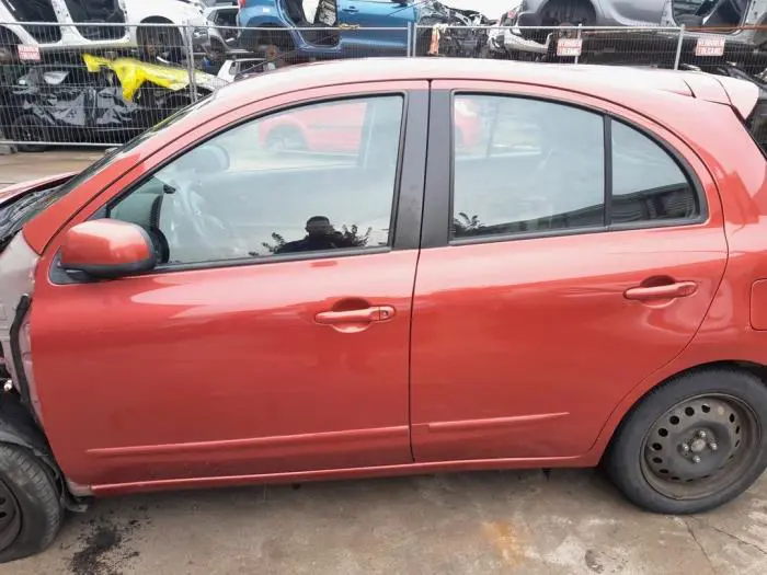 Vitre portière 4portes avant gauche Nissan Micra