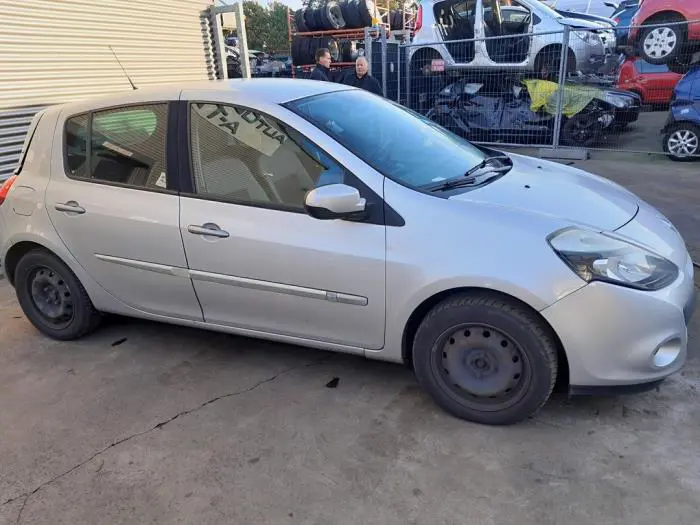 Vitre portière 4portes avant droite Renault Clio