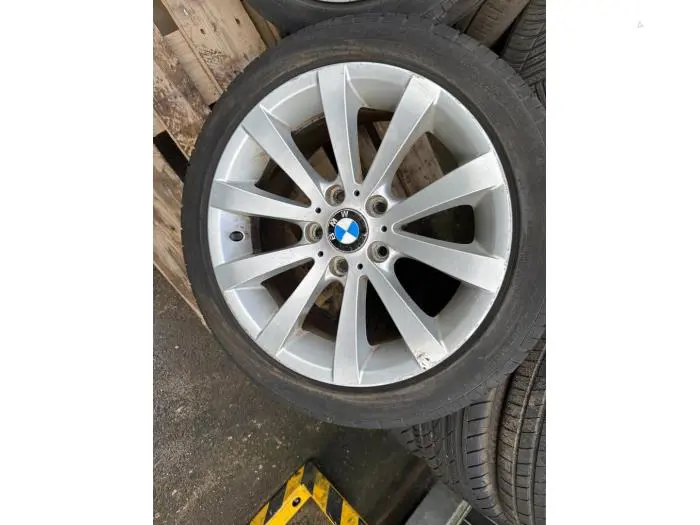 Kit jantes + pneumatiques BMW 3-Série