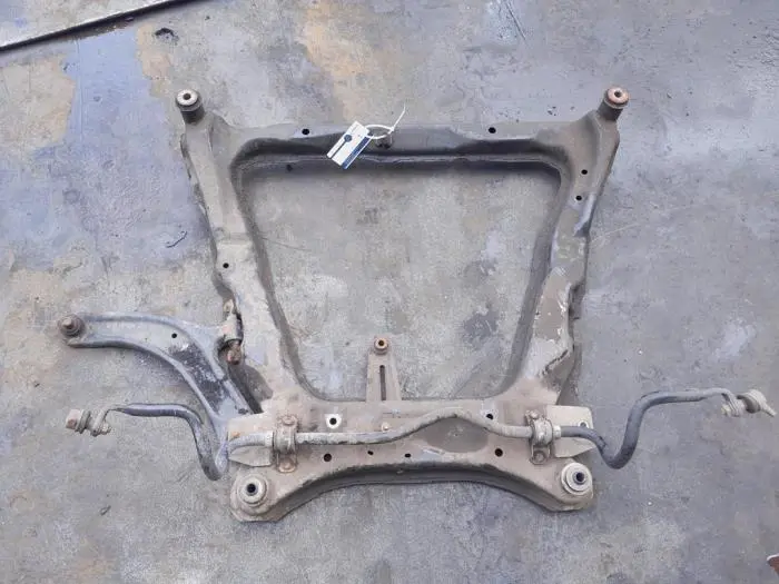 Subframe Nissan Qashqai