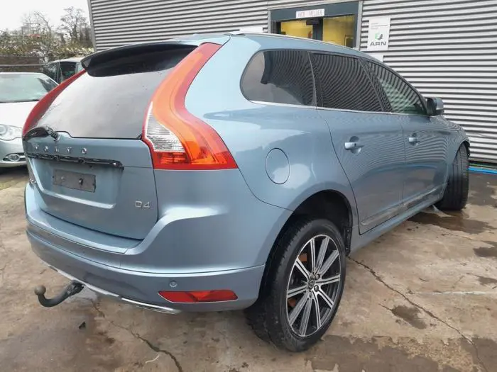 Feu arrière droit Volvo XC60