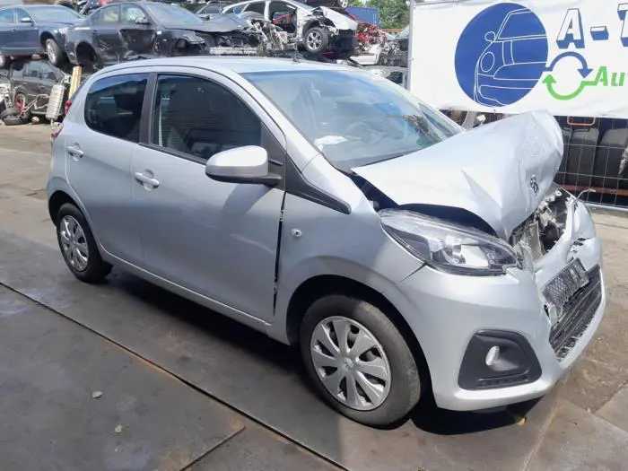 Joint avant droit Peugeot 108