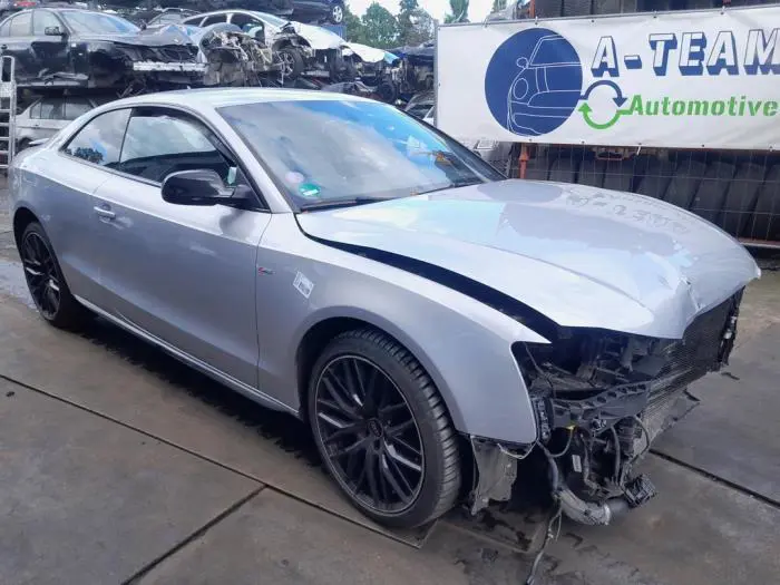 Joint avant droit Audi A5