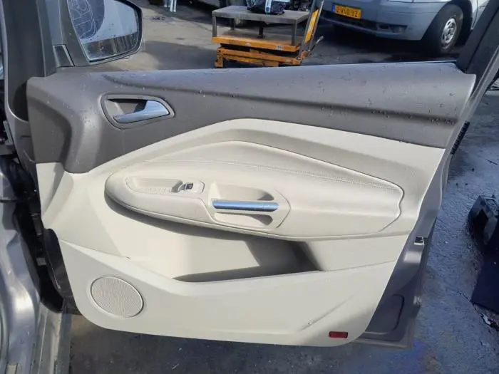 Revêtement portière 4portes avant droite Ford C-Max