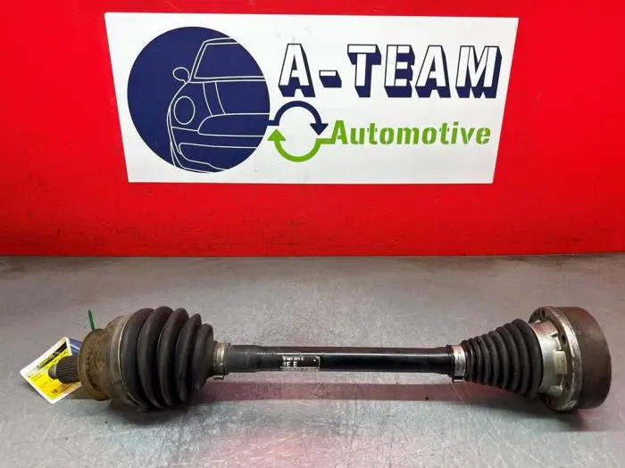 Arbre de transmission avant gauche Skoda Fabia