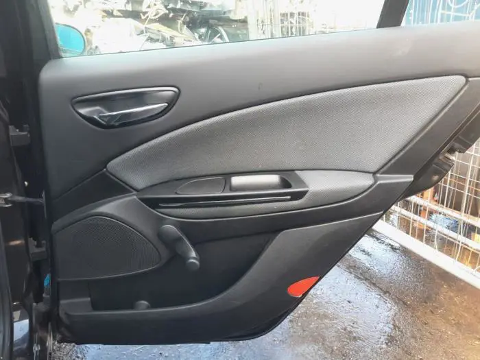 Revêtement portière 4portes arrière droite Fiat Bravo