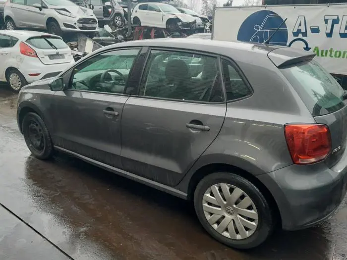 Vitre portière 4portes arrière gauche Volkswagen Polo