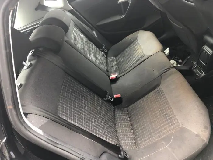 Ceinture de sécurité arrière centre Volkswagen Polo