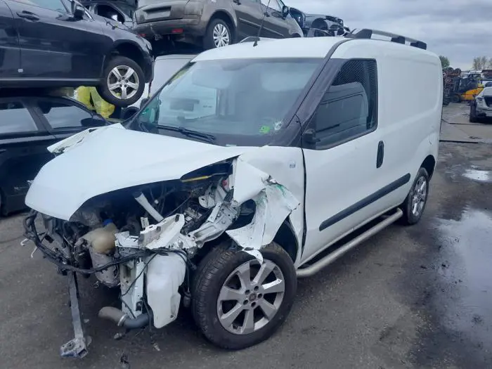 Bras de suspension avant gauche Fiat Doblo