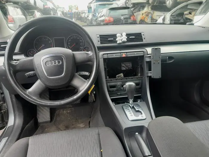 Pédale d'accélérateur Audi A4