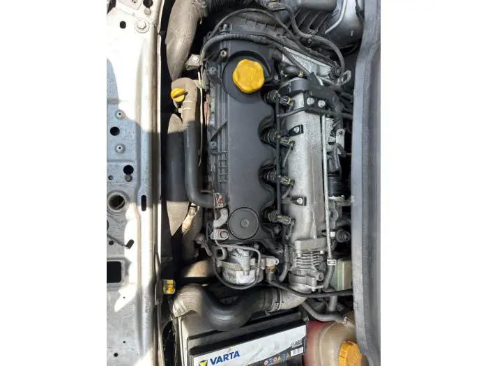 Moteur Opel Zafira B