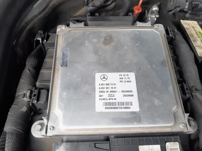 Ordinateur gestion moteur Mercedes C-Klasse