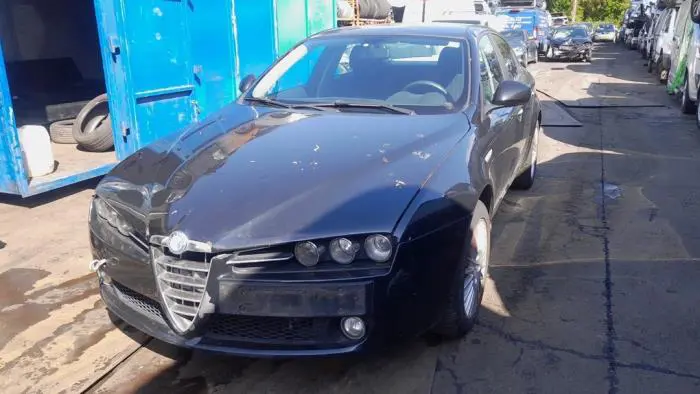 Etrier de frein (pince) avant gauche Alfa Romeo 159