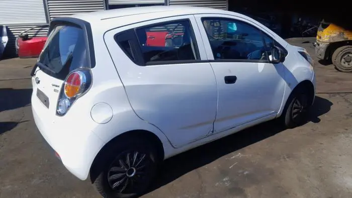 Vitre portière 4portes arrière droite Chevrolet Spark