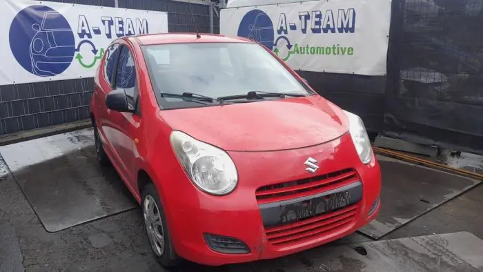 Capot Suzuki Alto