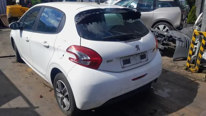 Feu arrière gauche Peugeot 208