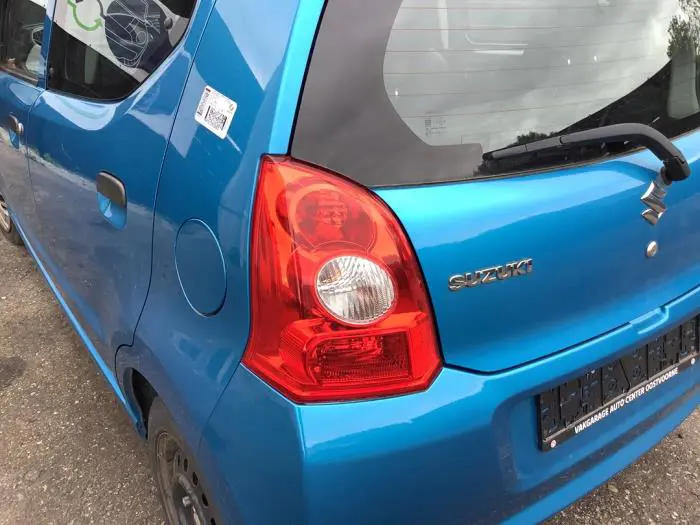 Feu arrière gauche Suzuki Alto