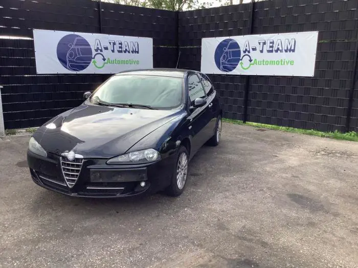 Kit amortisseur gaz hayon Alfa Romeo 147