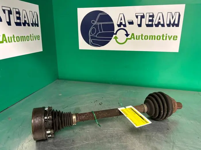 Arbre de transmission avant gauche Volkswagen Golf 04-