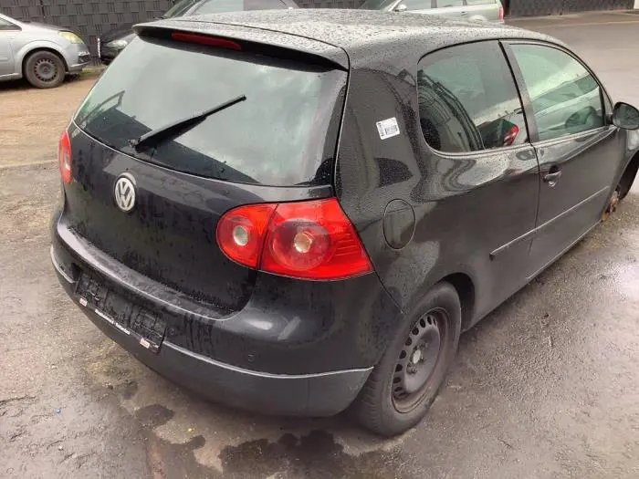 Feu arrière gauche Volkswagen Golf