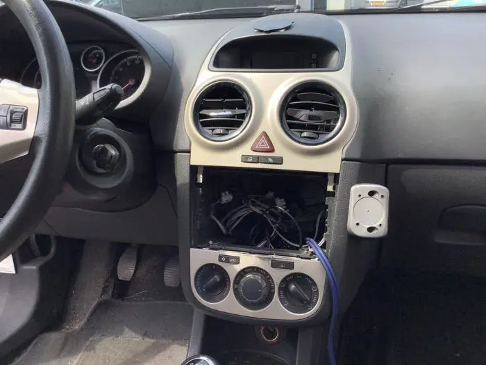 Panneau de commandes chauffage Opel Corsa