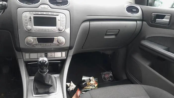 Panneau de commandes chauffage Ford Focus