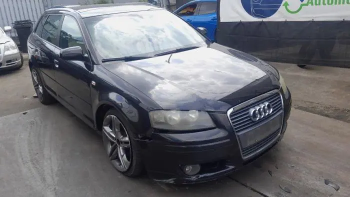 Phare droit Audi A3