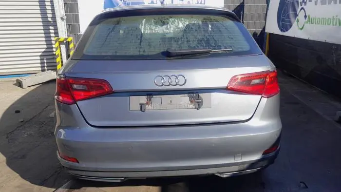 Hayon Audi A3