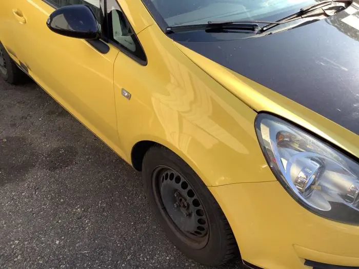 Aile avant droite Opel Corsa