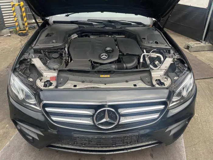 Réservoir d'expansion Mercedes E-Klasse