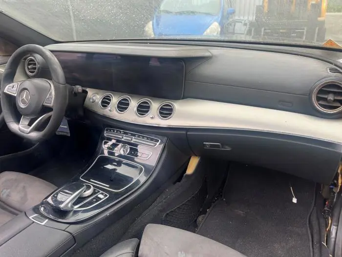 Console centrale Mercedes E-Klasse