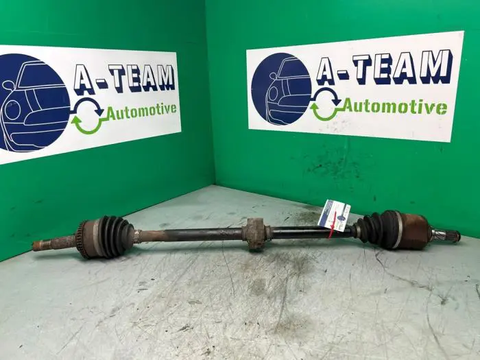 Arbre de transmission avant droit Nissan Almera Tino