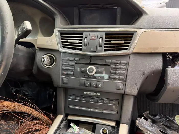 Radio CD Speler Mercedes E-Klasse