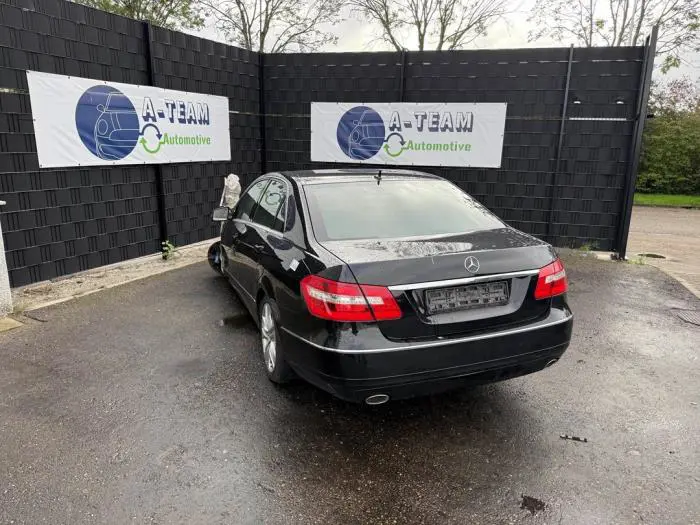 Feu arrière gauche Mercedes E-Klasse