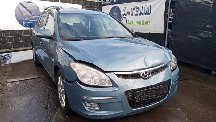 Etrier de frein (pince) avant droit Hyundai I30