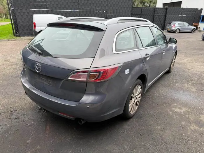 Feu arrière droit Mazda 6.