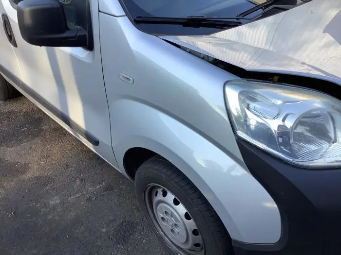 Aile avant droite Peugeot Bipper