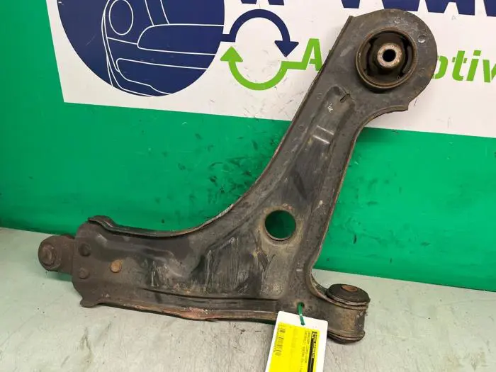 Bras de suspension avant gauche Chevrolet Nubira 03-