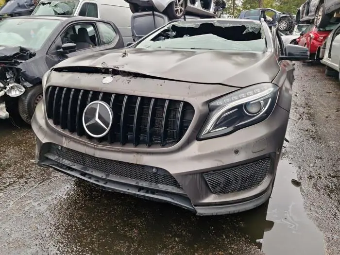 Bras de suspension avant gauche Mercedes GLA