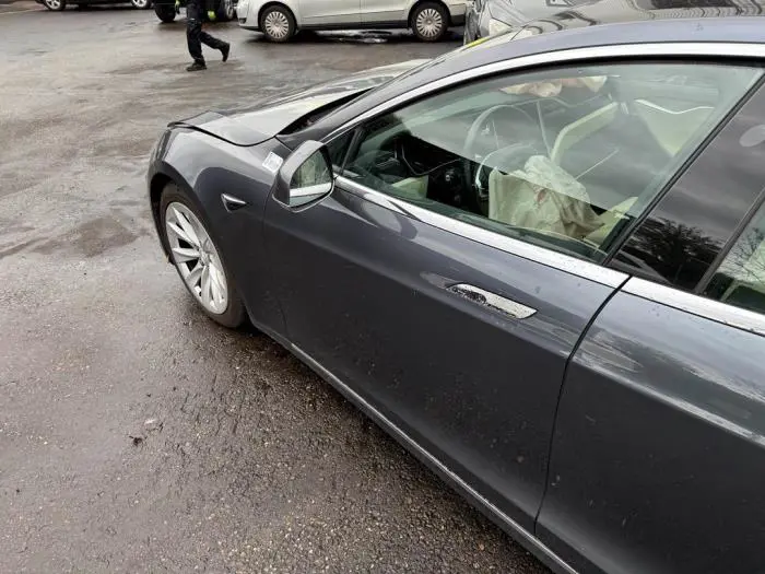 Poignée portière 4portes avant gauche Tesla Model S