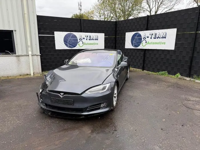 Kit amortisseur gaz hayon Tesla Model S