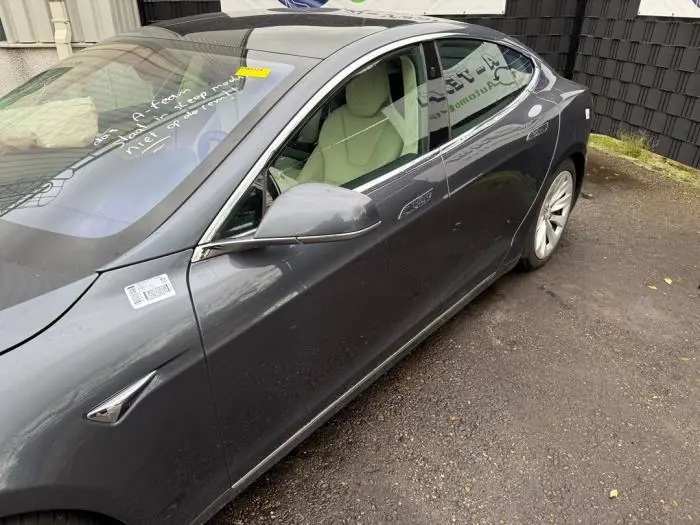 Rétroviseur extérieur gauche Tesla Model S