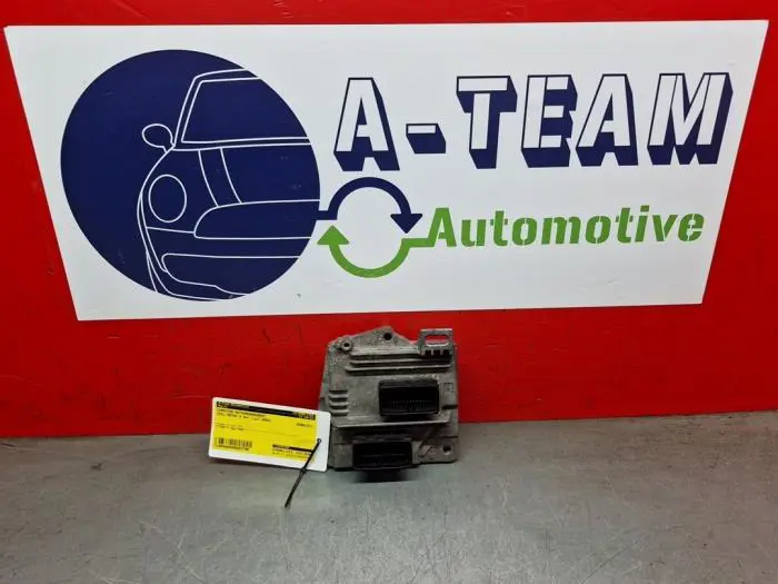 Ordinateur gestion moteur Opel Astra